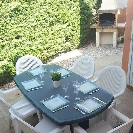 Les Amirantes 1 Meuble Classe 3 Etoiles *